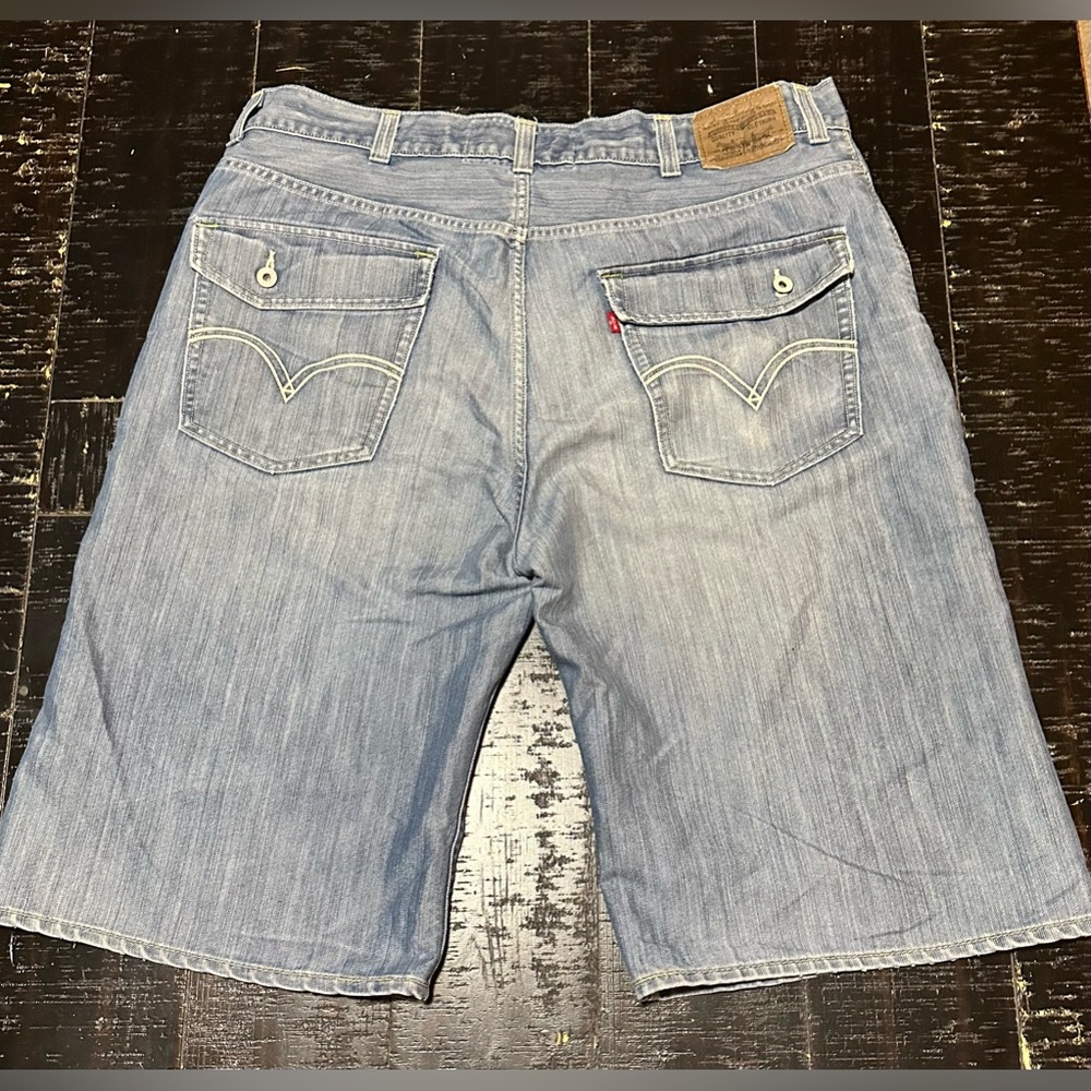 Levi’s 579 baggy blue jean denim shorts men’s 40
